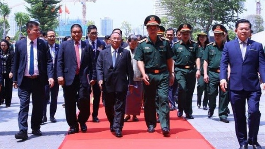 Cambodian NA leader pays visit to Viettel